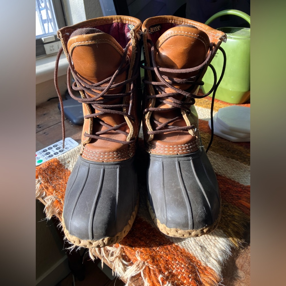 LL bean women’s leather snow or rain boots
